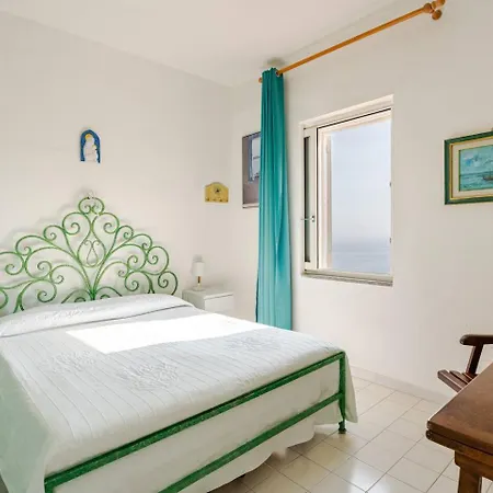 Semesterbostad Casa Fefe *